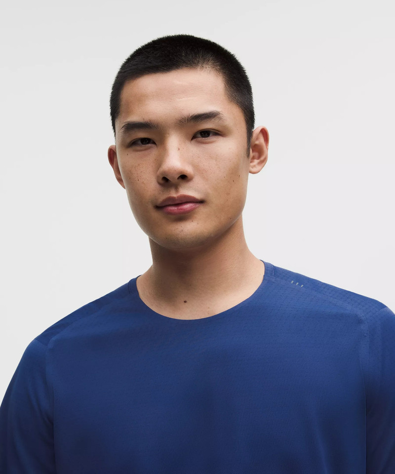 Fast and Free Short-Sleeve Shirt 4