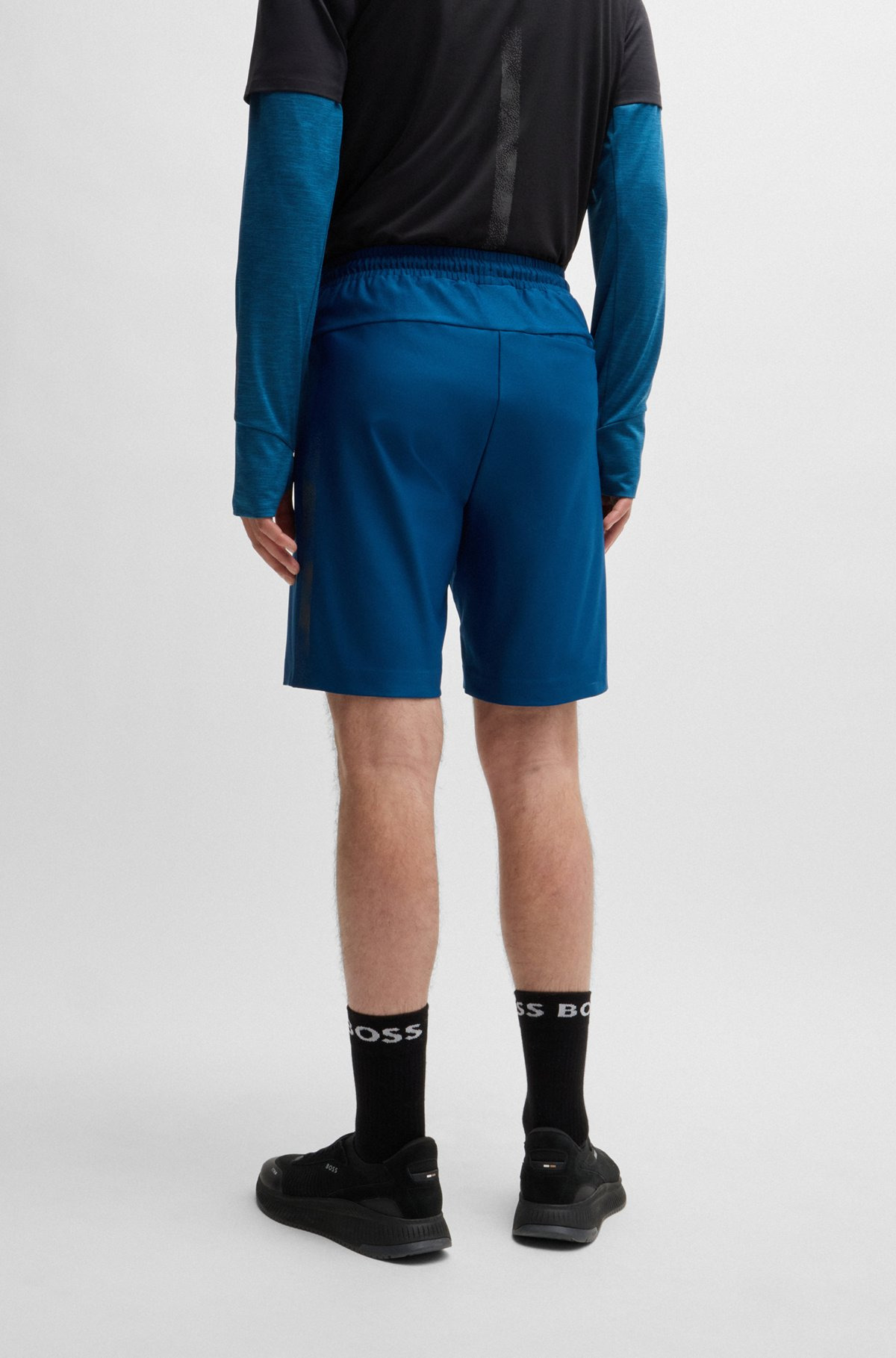 ACTIVE-STRETCH SHORTS WITH DECORATIVE REFLECTIVE DETAILS - 5