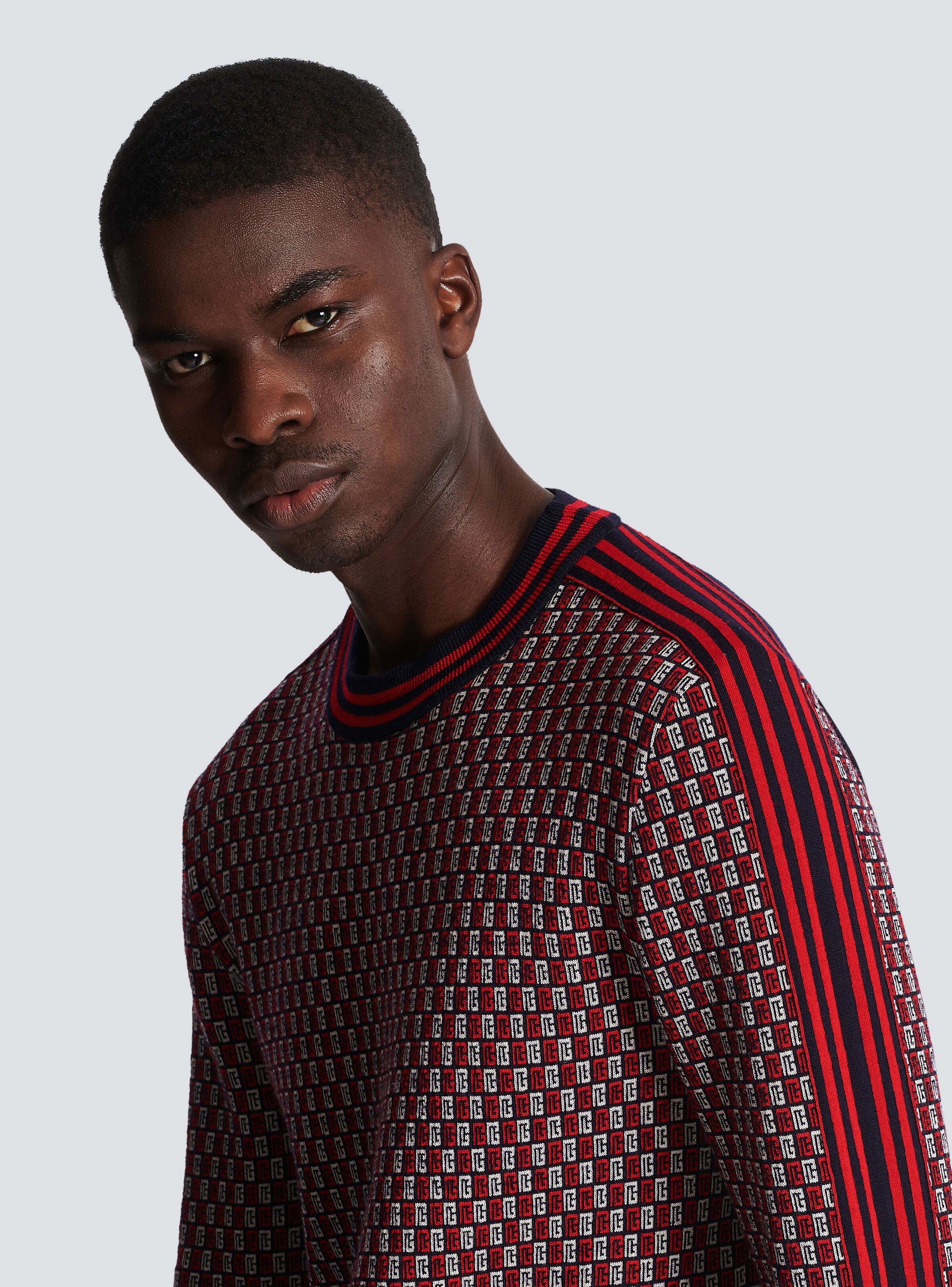 【送料&関税込】Balmain Monogrammed Jacquard Knit Sweater Balmain Monogrammed jacquard jumper | REVERSIBLE