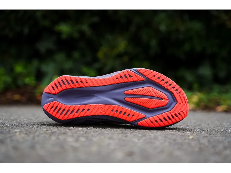ASICS Novablast 5 - 8