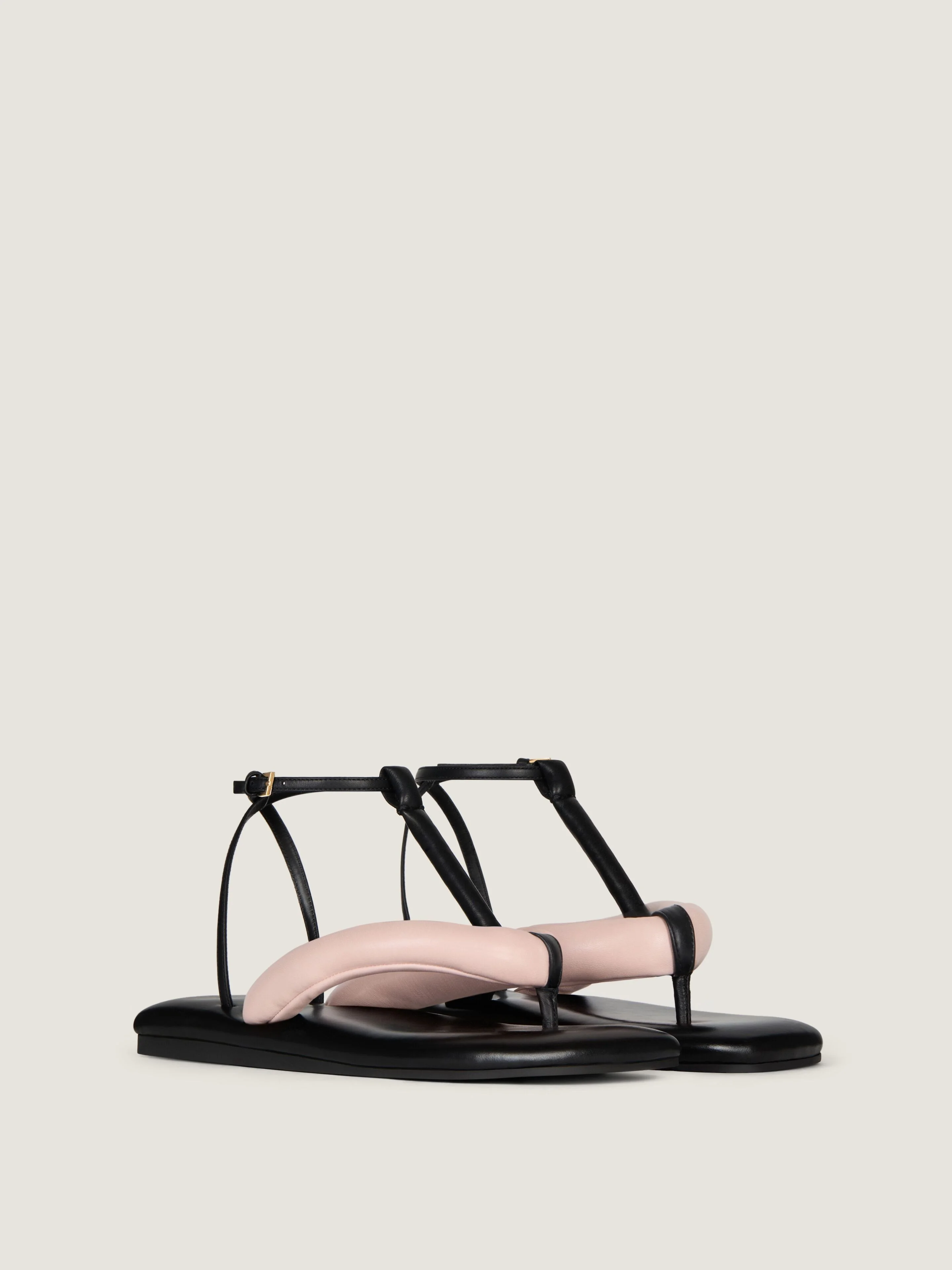 BOUDOIR BICOLOR THONGS IN NAPPA LEATHER - 1