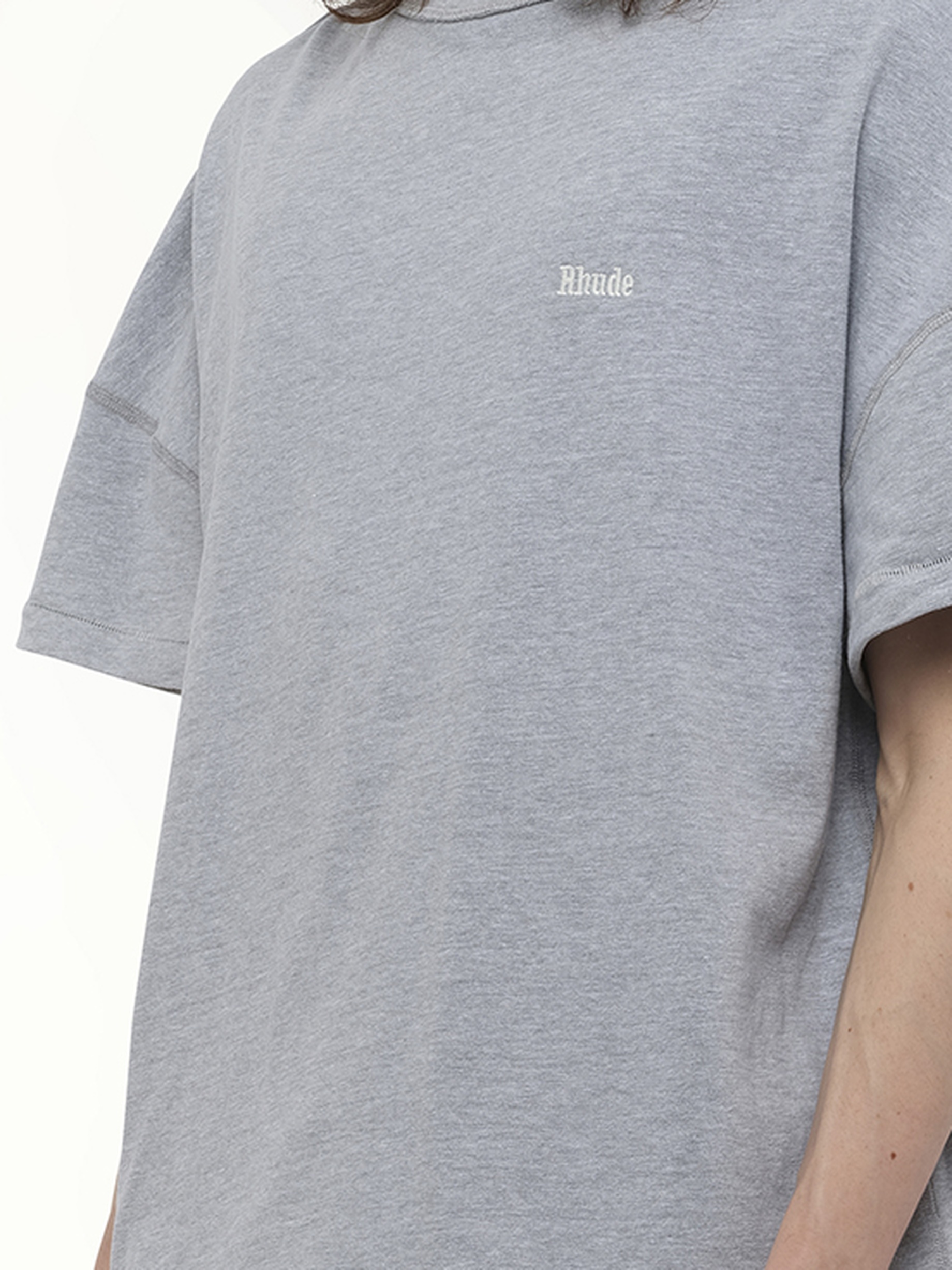 Classique Reverse T-Shirt in Heather Gray - 3