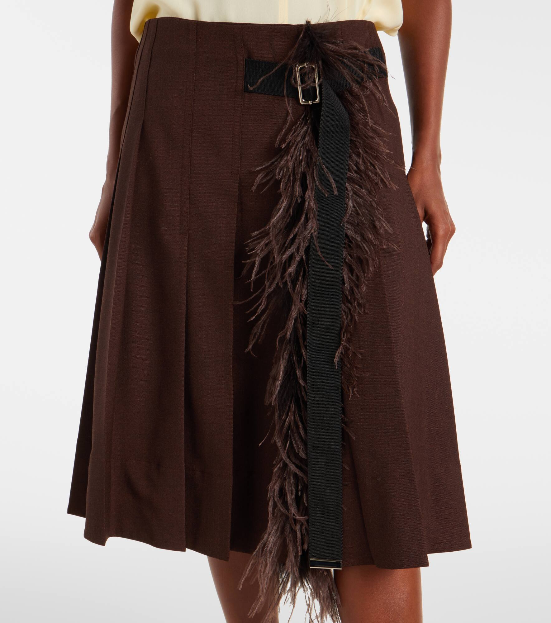 Feather-trimmed pleated wrap skirt - 5