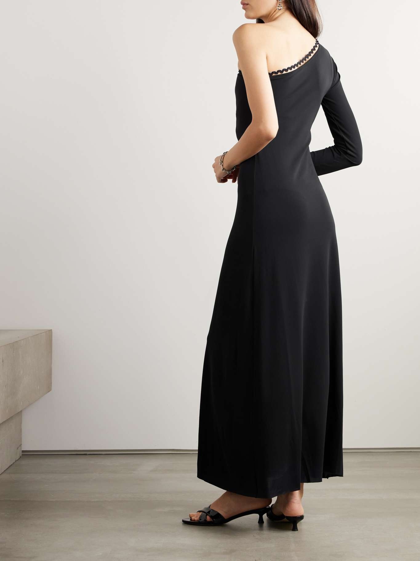 Play one-sleeve ric rac-trimmed stretch-jersey maxi dress - 3