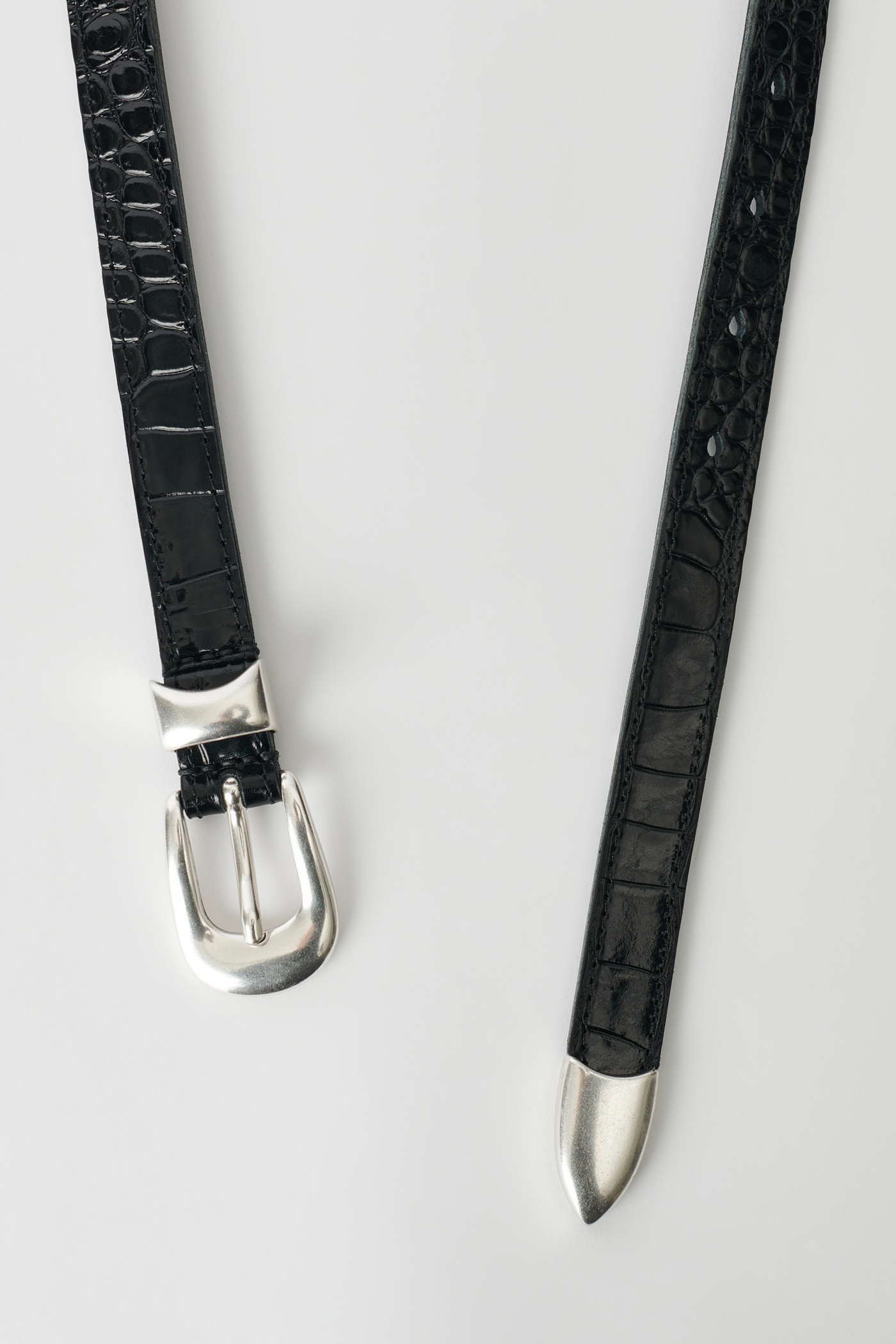 2 cm Belt Licorice Croc Bull Hide - 2