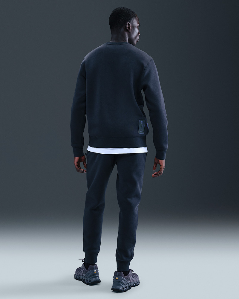 Chelsea FC Club Men's Nike Soccer Crew-Neck 5