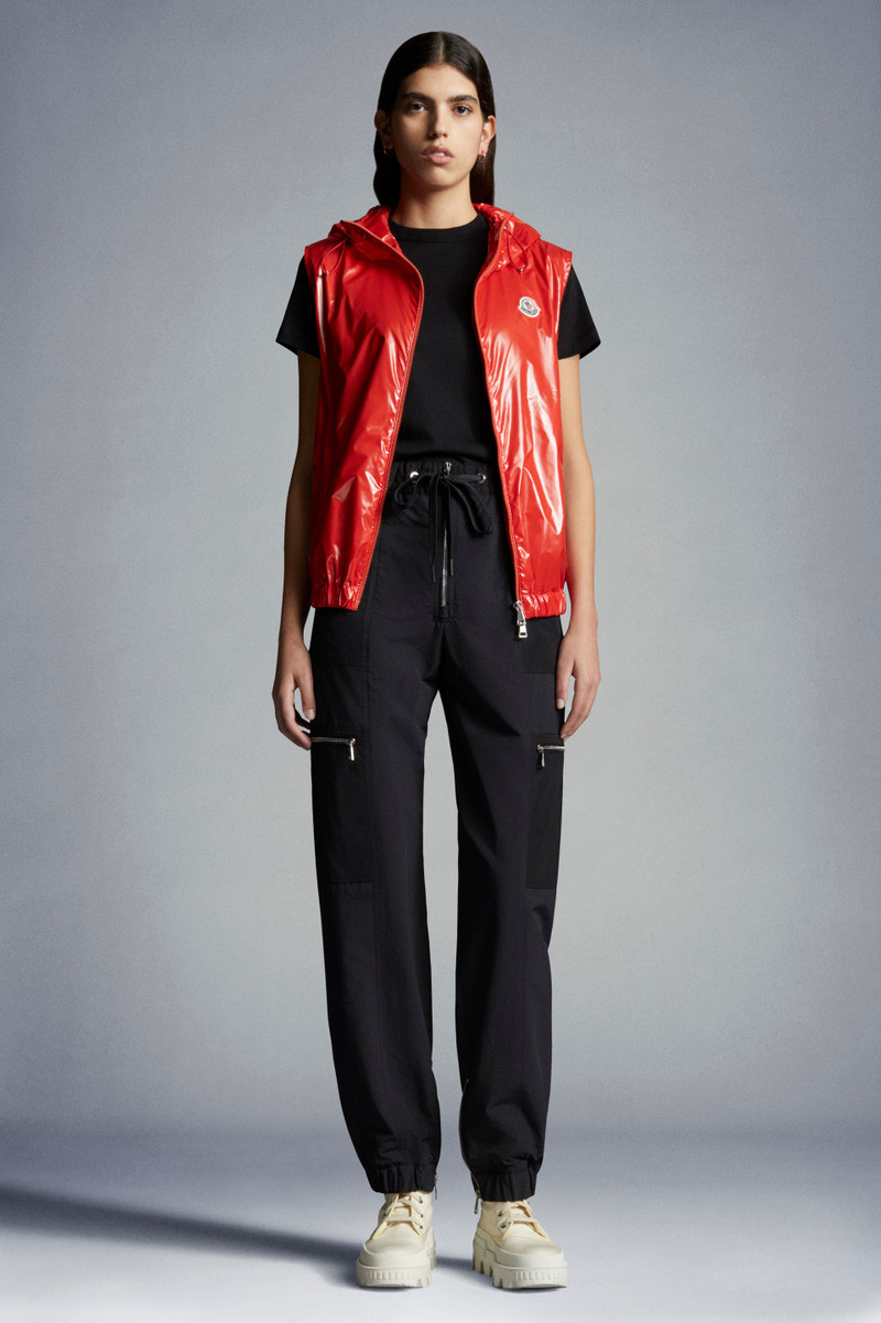 Moncler Cargo Pants outlook