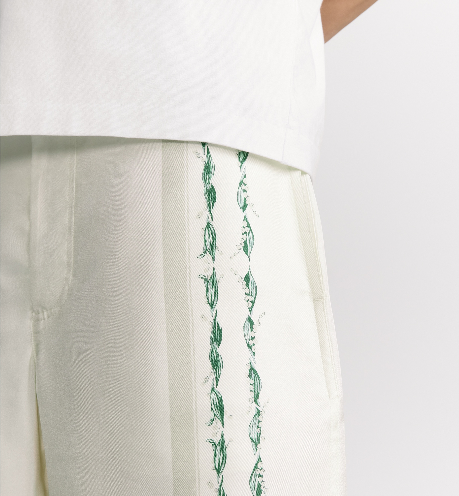 Christian Dior Couture Lily of the Valley Bermuda Shorts - 4