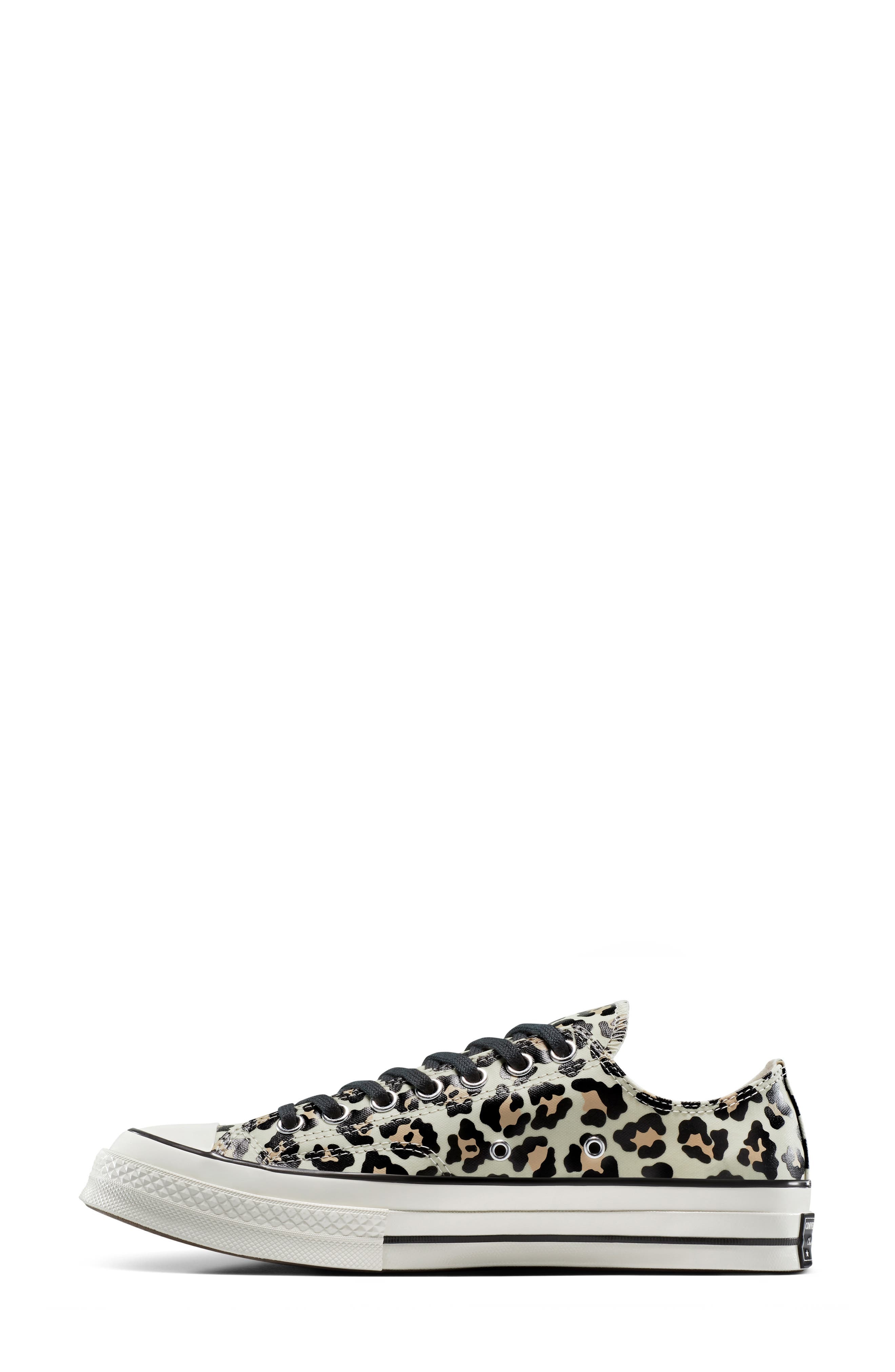 Converse Gender Inclusive Chuck 70 Glow in the Dark Oxford Sneaker in Driftwood/Light Fawn/Black at  - 3