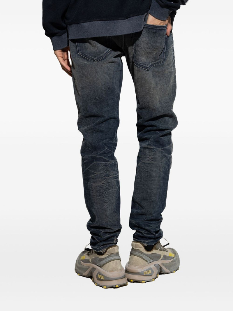 faded distressed jeans 3