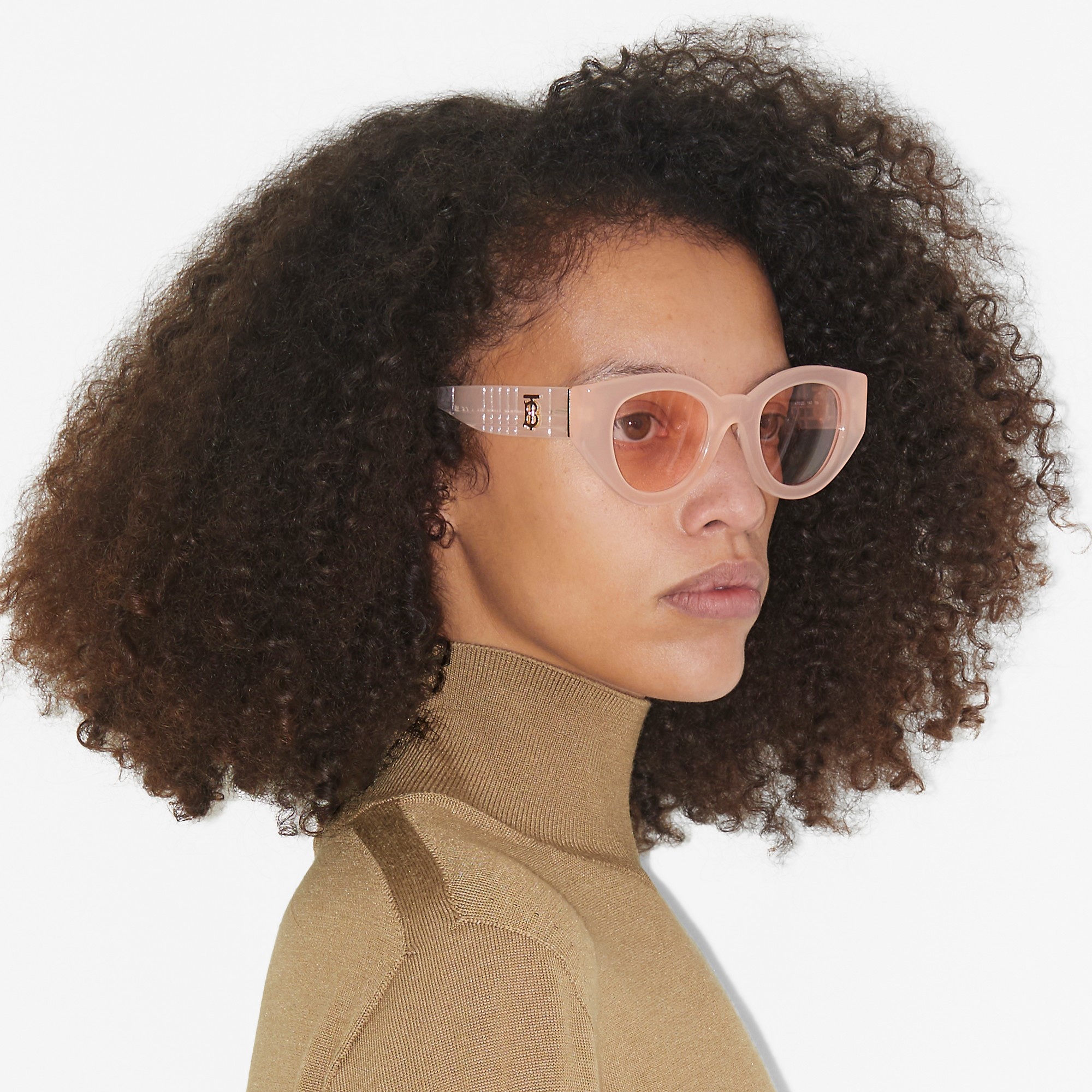 Cat-eye Frame Lola Sunglasses - 4