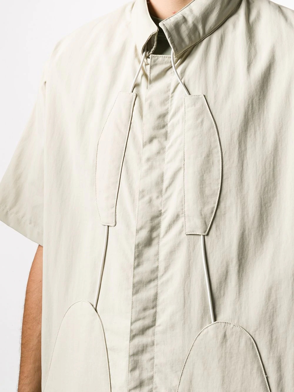 3D drawcord patch shirt - 5