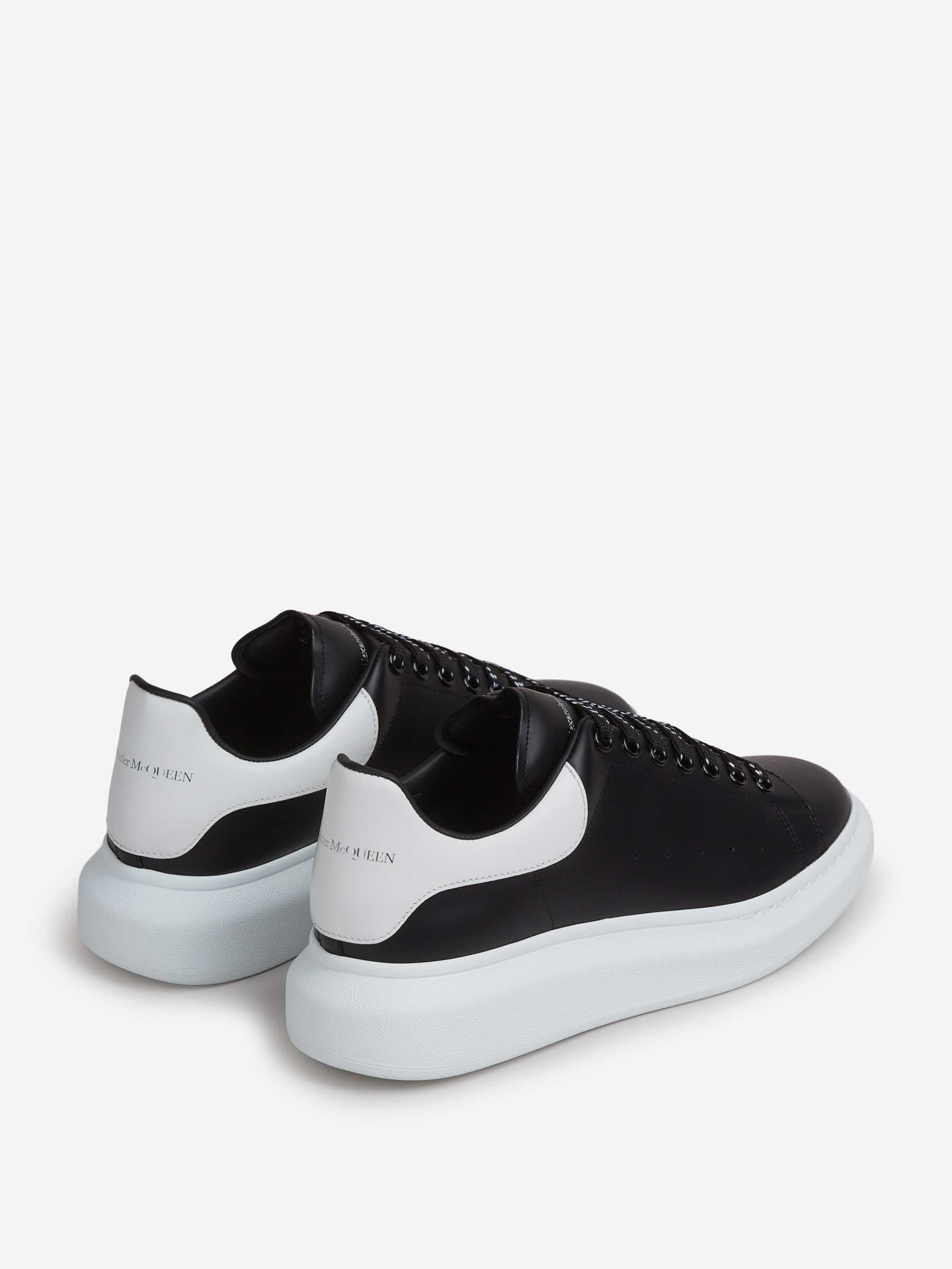 OVERSIZED SNEAKERS - 3