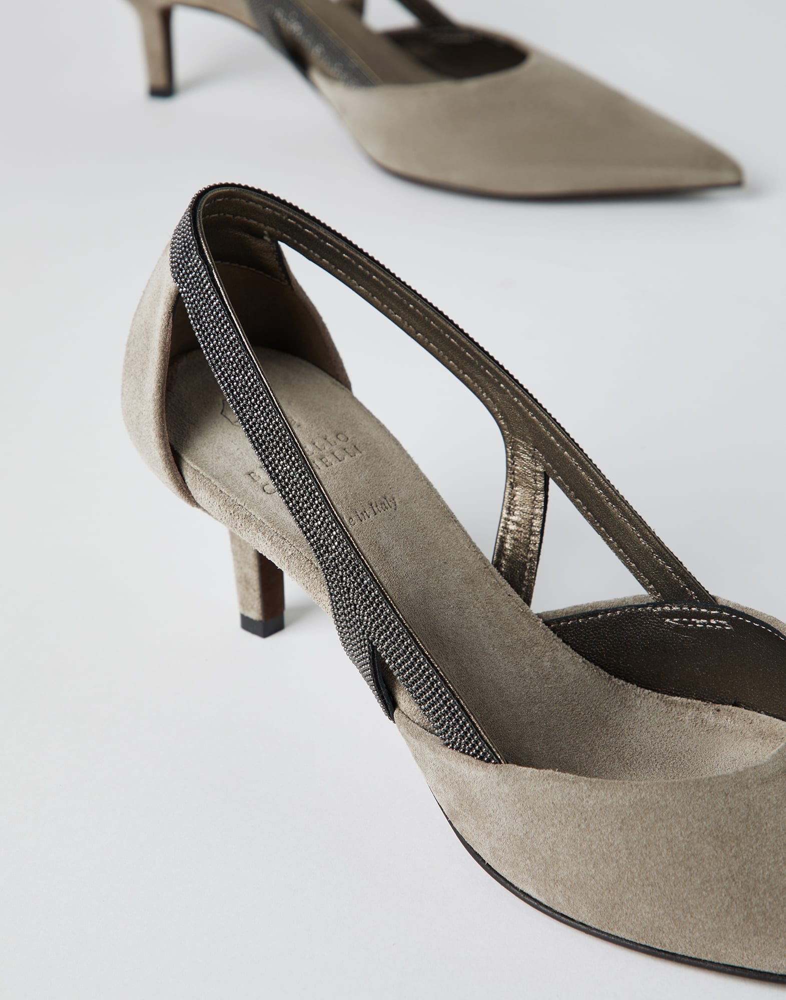 Suede city heels with precious straps - 3