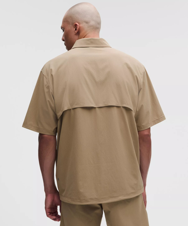Water-Repellent Golf Pullover *Graphic 3