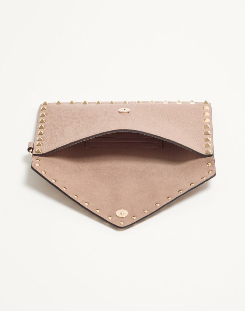 Valentino ROCKSTUD GRAINY CALFSKIN POUCH outlook