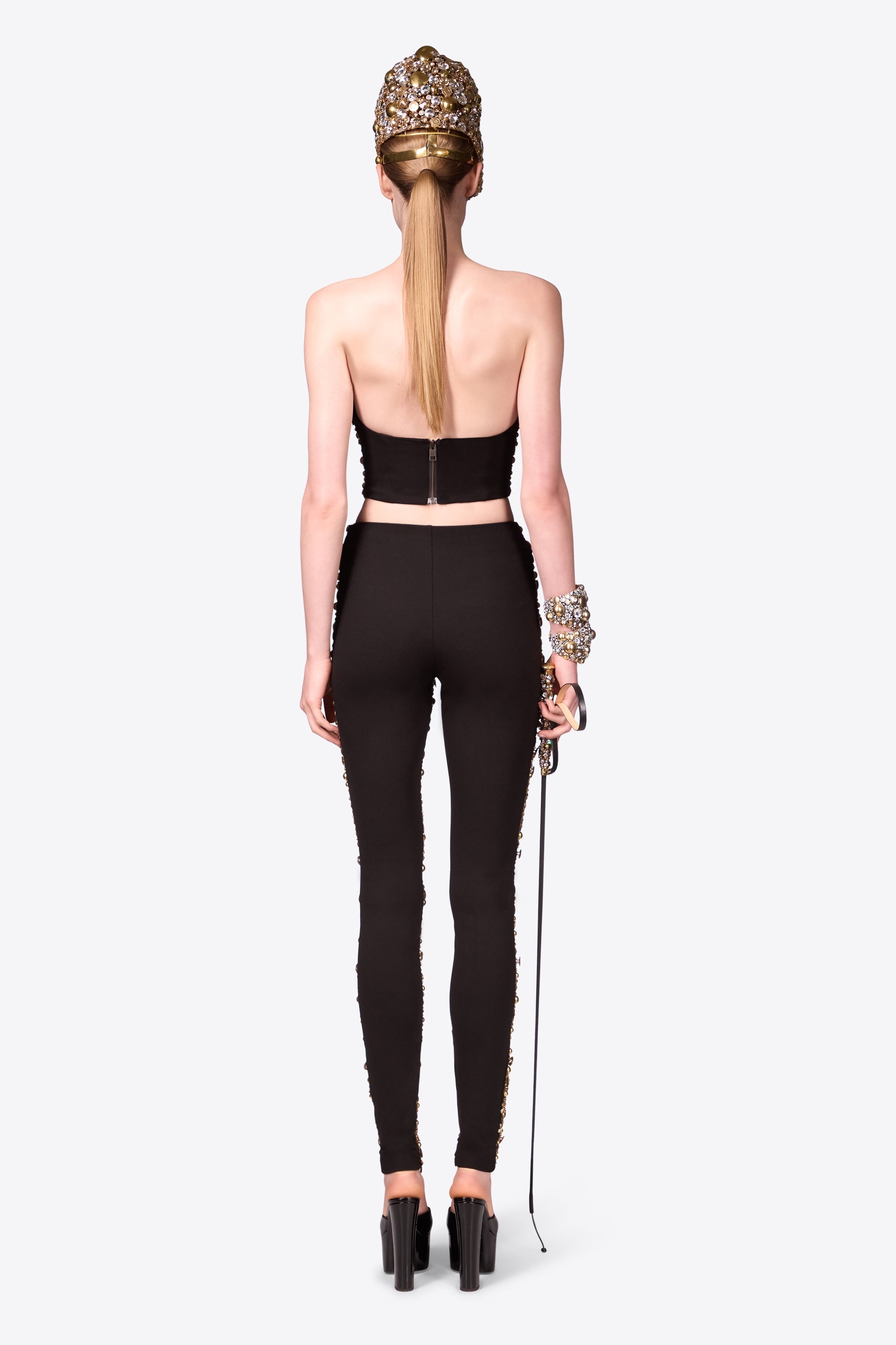 EMBROIDERED CRYSTAL BUTTON CLUSTER LEGGING - 6