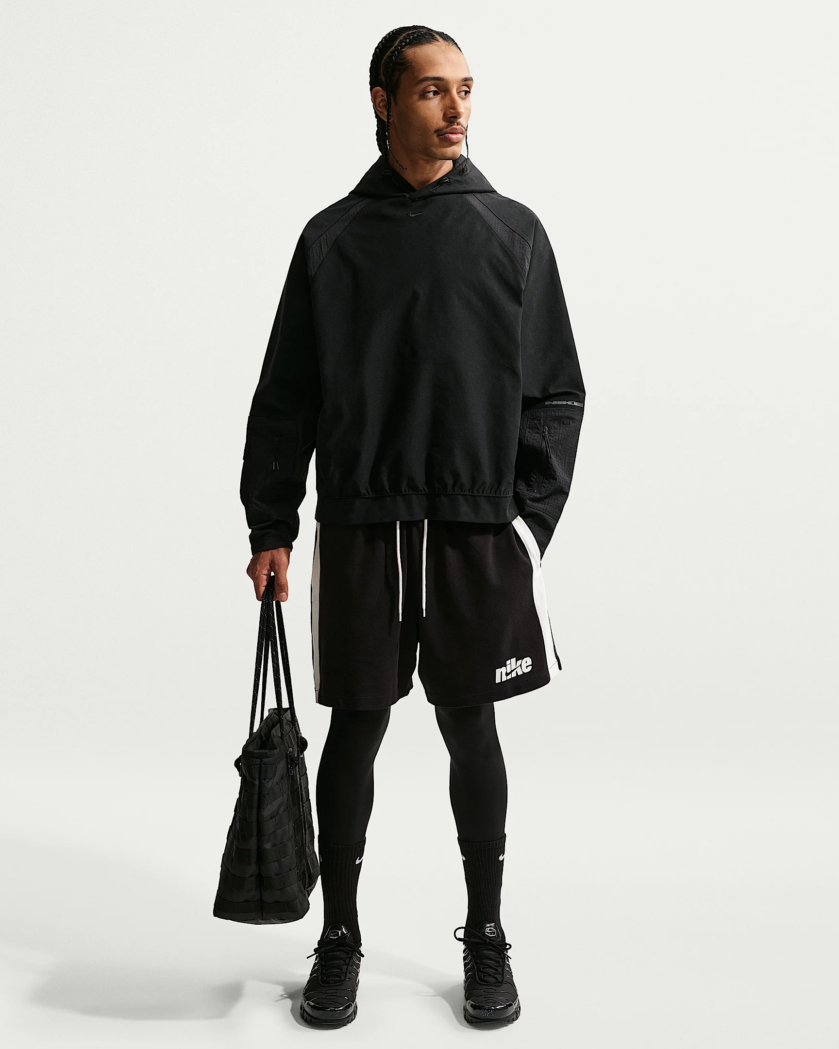Nike Sportswear Club Men's Knit Flow Shorts - 1