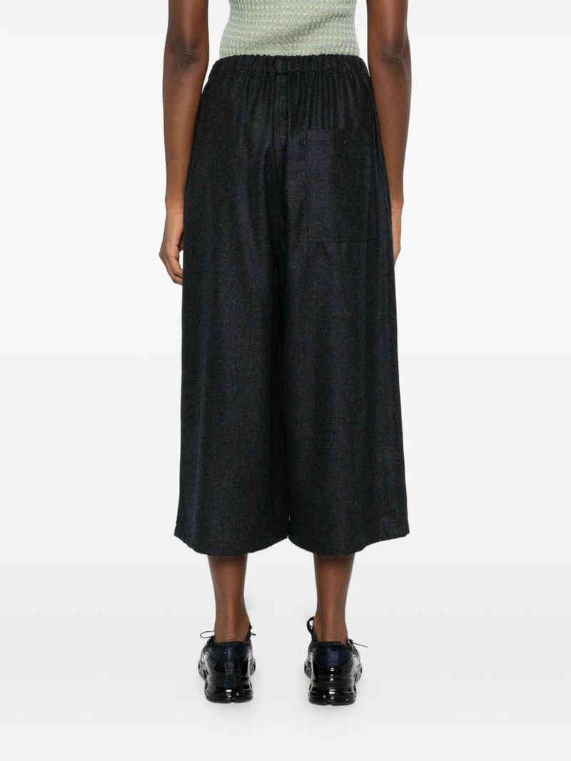 elasticated-waist trousers 4