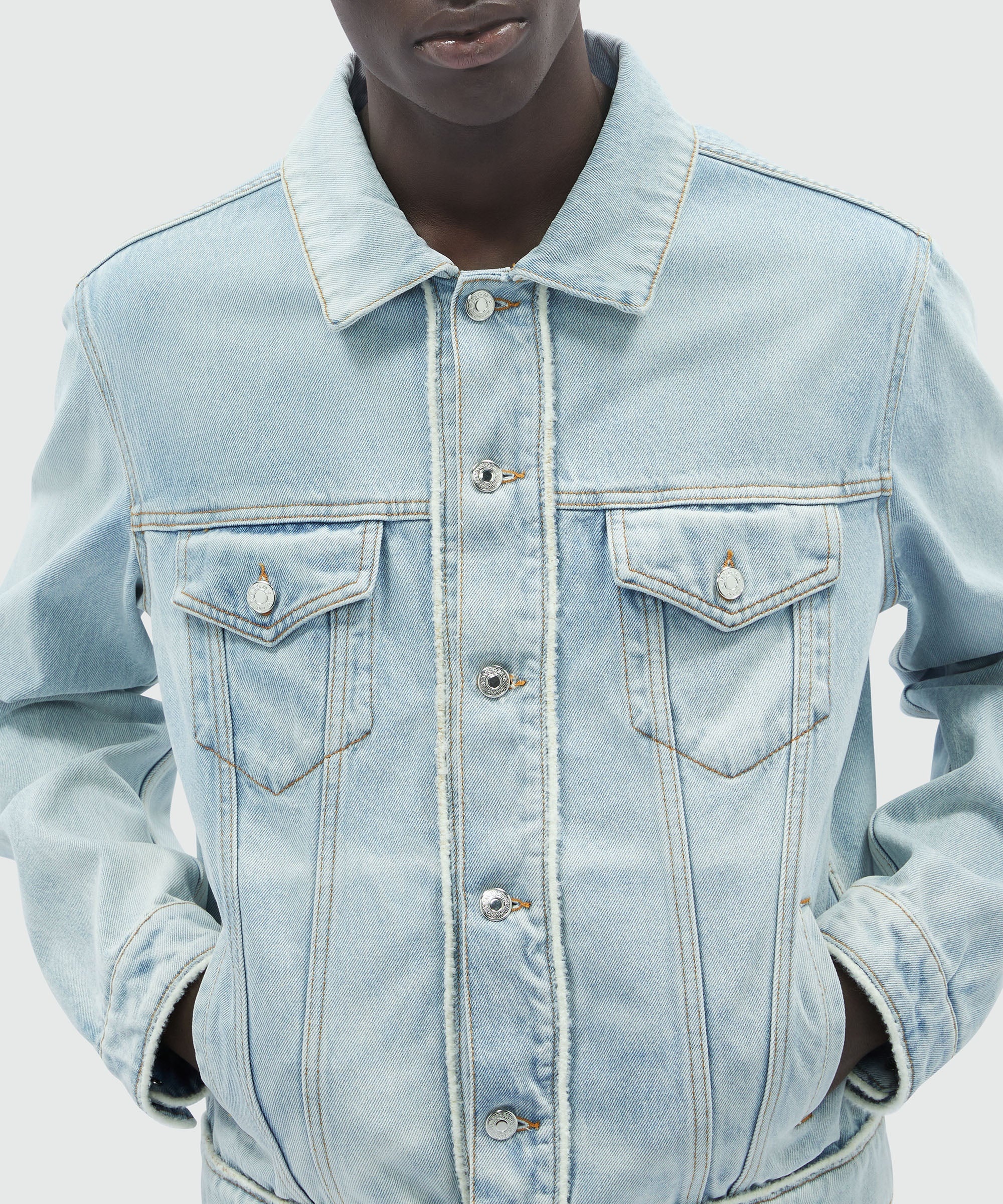Light blue denim jacket - 5