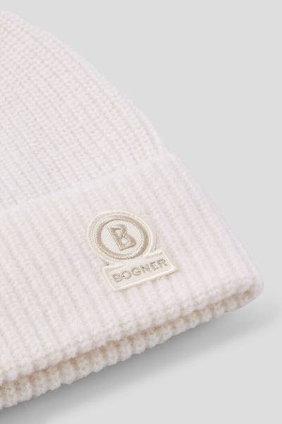 BOGNER Luzi Pure new wool hat in Off-white outlook