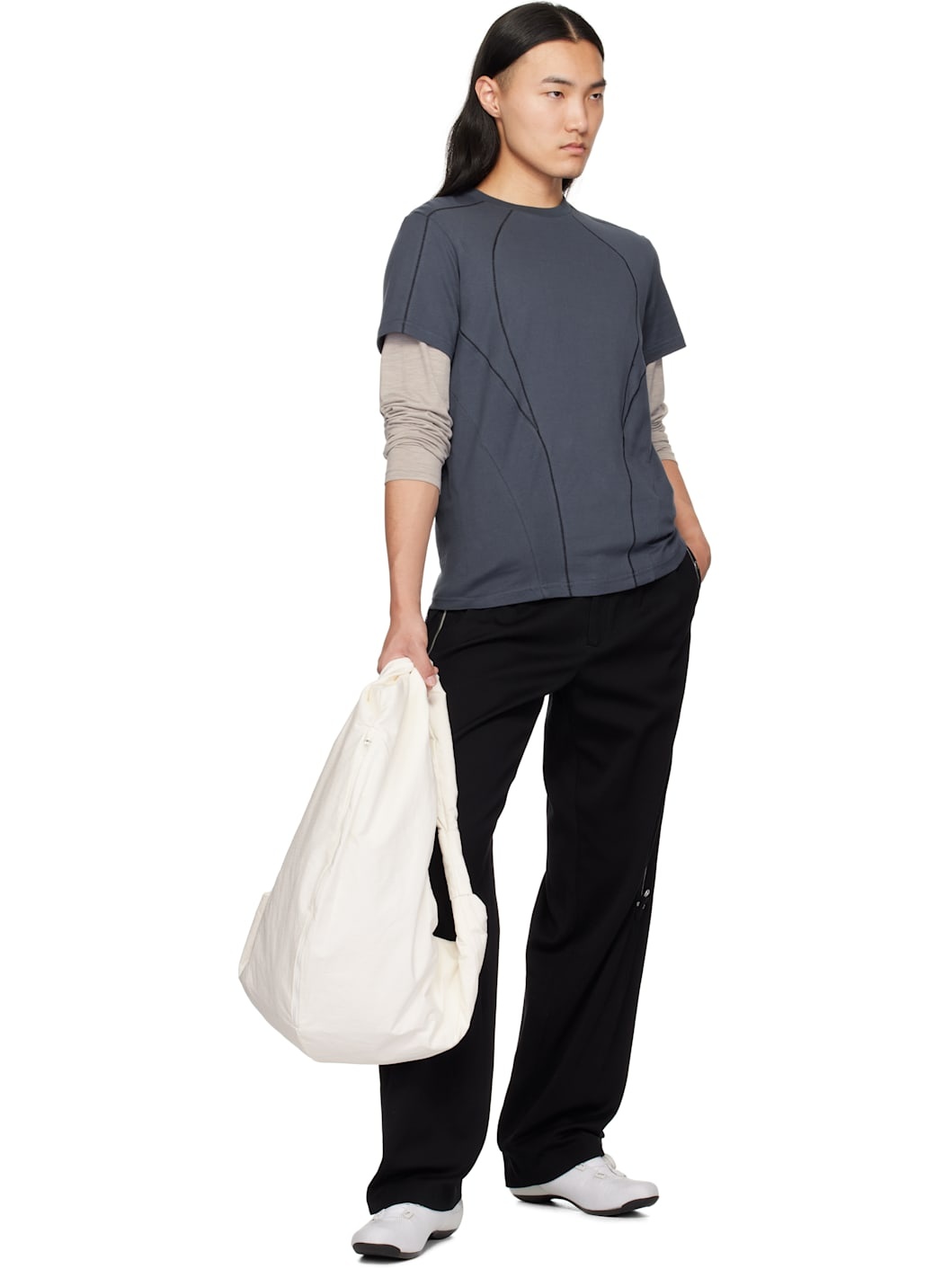 【関税込み】HYEIN SEO ブルー Serger Stitch Tシャツ Hyein Seo Blue Serger Stitch T-shirt In Fog Navy | ModeSens