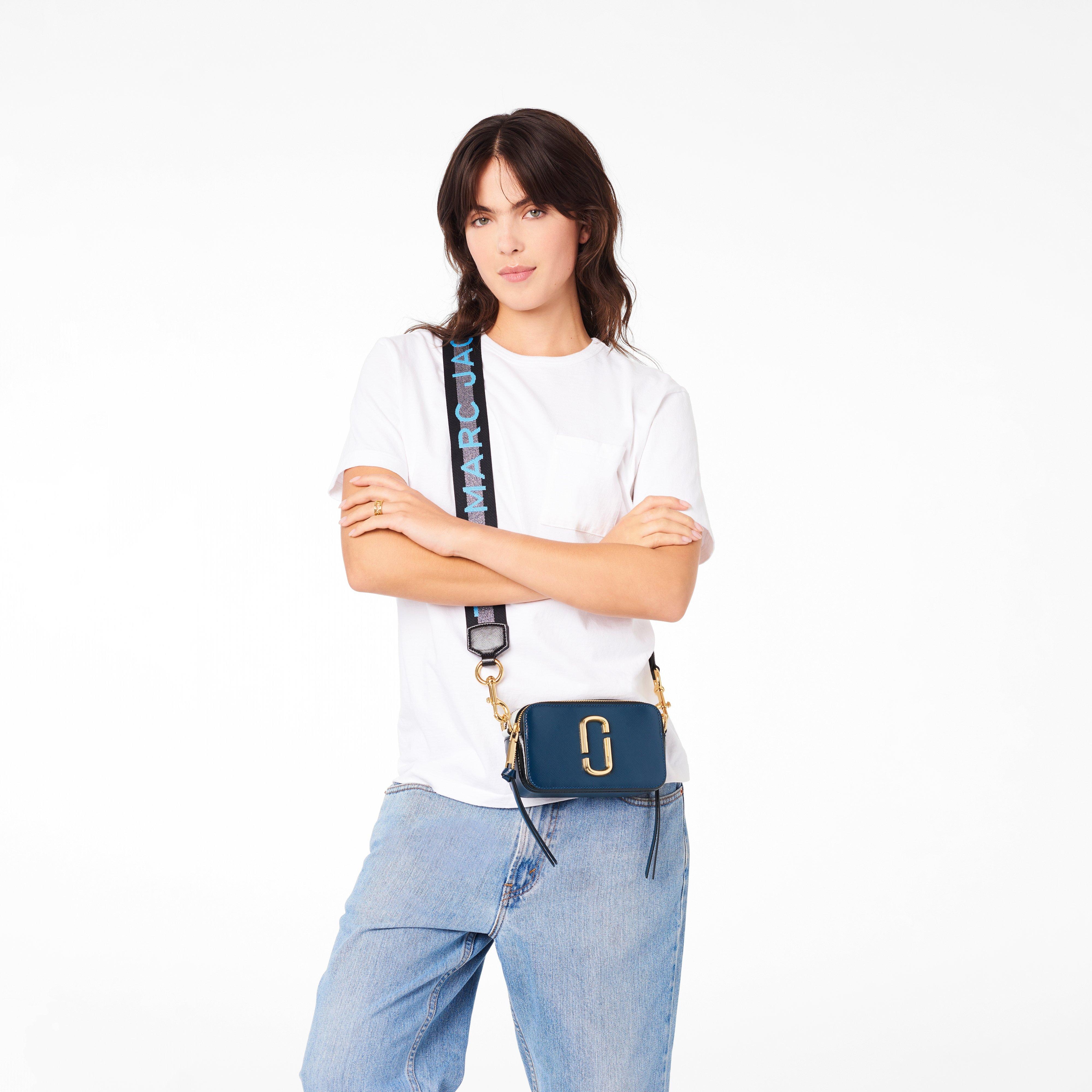 THE LOGO STRAP SNAPSHOT - 2