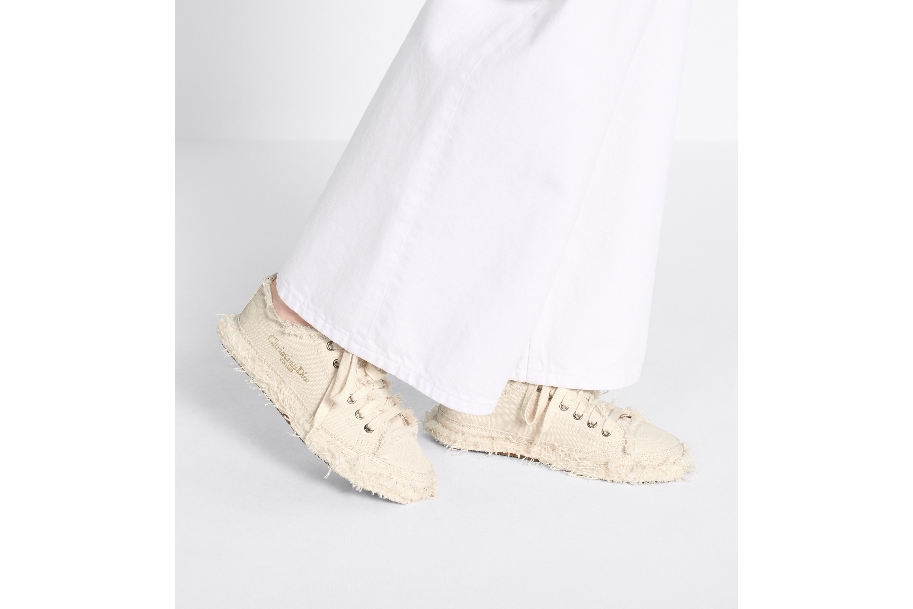 D-Blaze Sneaker - 3