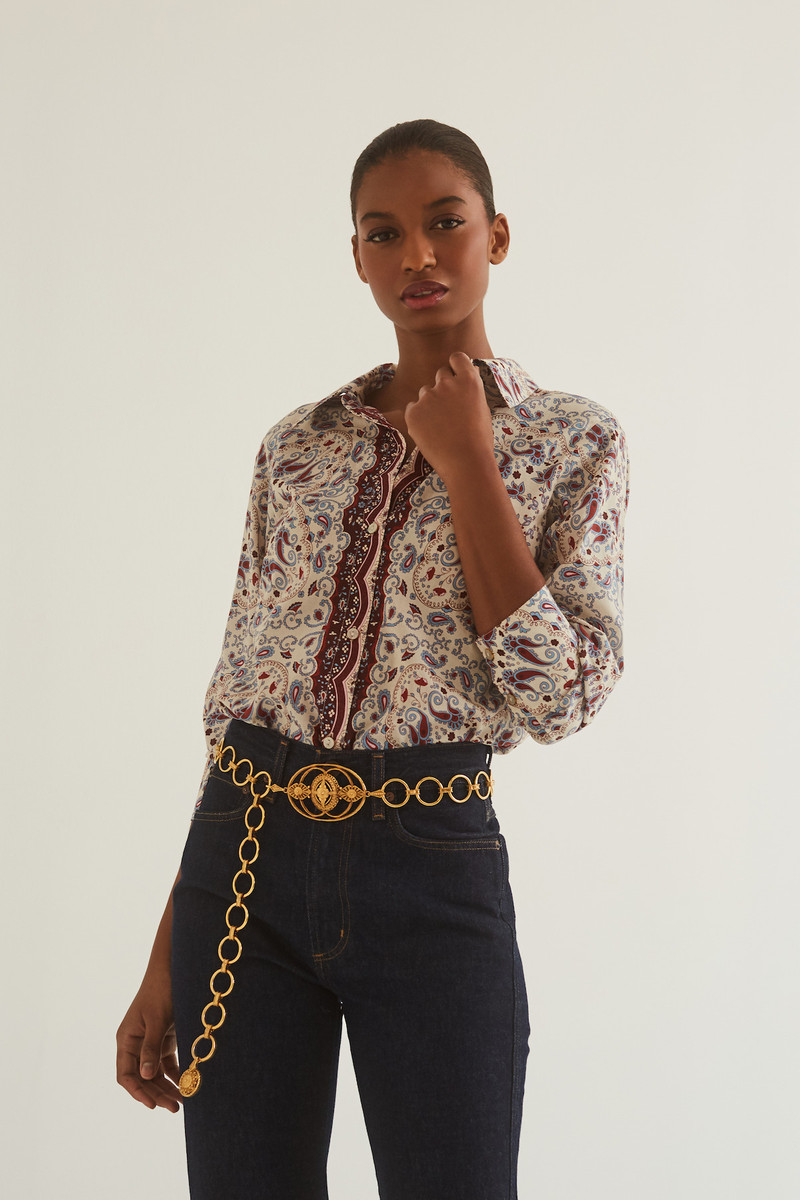 Cara Cara Relaxed Shirt
Tailored to Perfection—Crisp, Classic, and Endlessly Chic with a Modern Twist outlook
