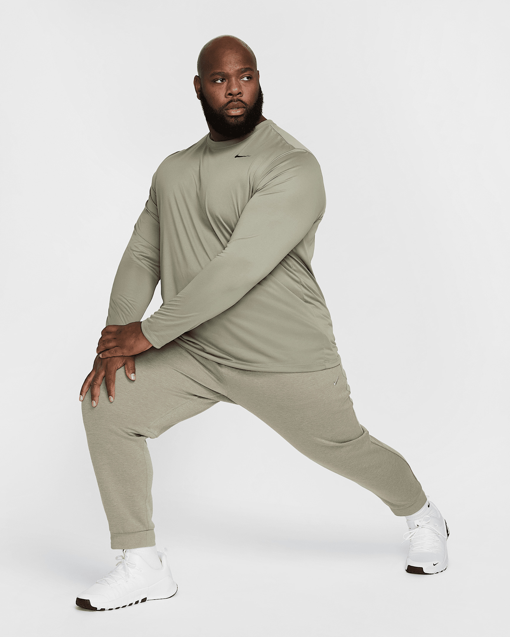 Nike Primary Fleece Men's Dri-FIT UV Performance Joggers - 12