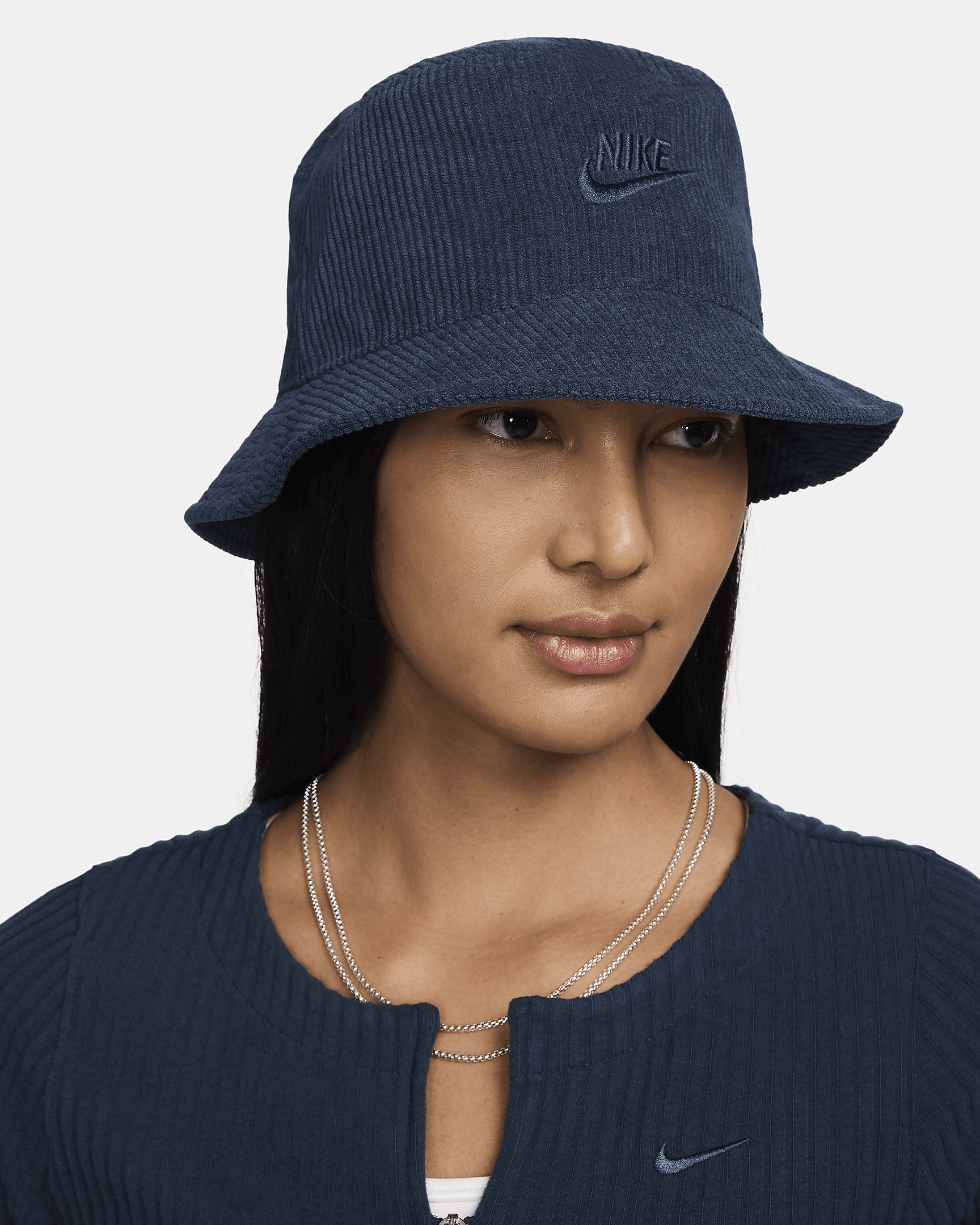 Nike Nike Apex Corduroy Bucket Hat REVERSIBLE