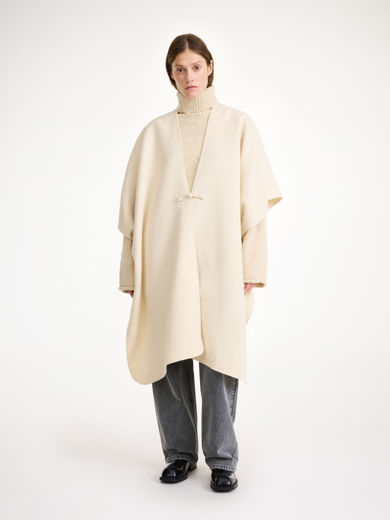 BY MALENE BIRGER Robertas wool cape outlook