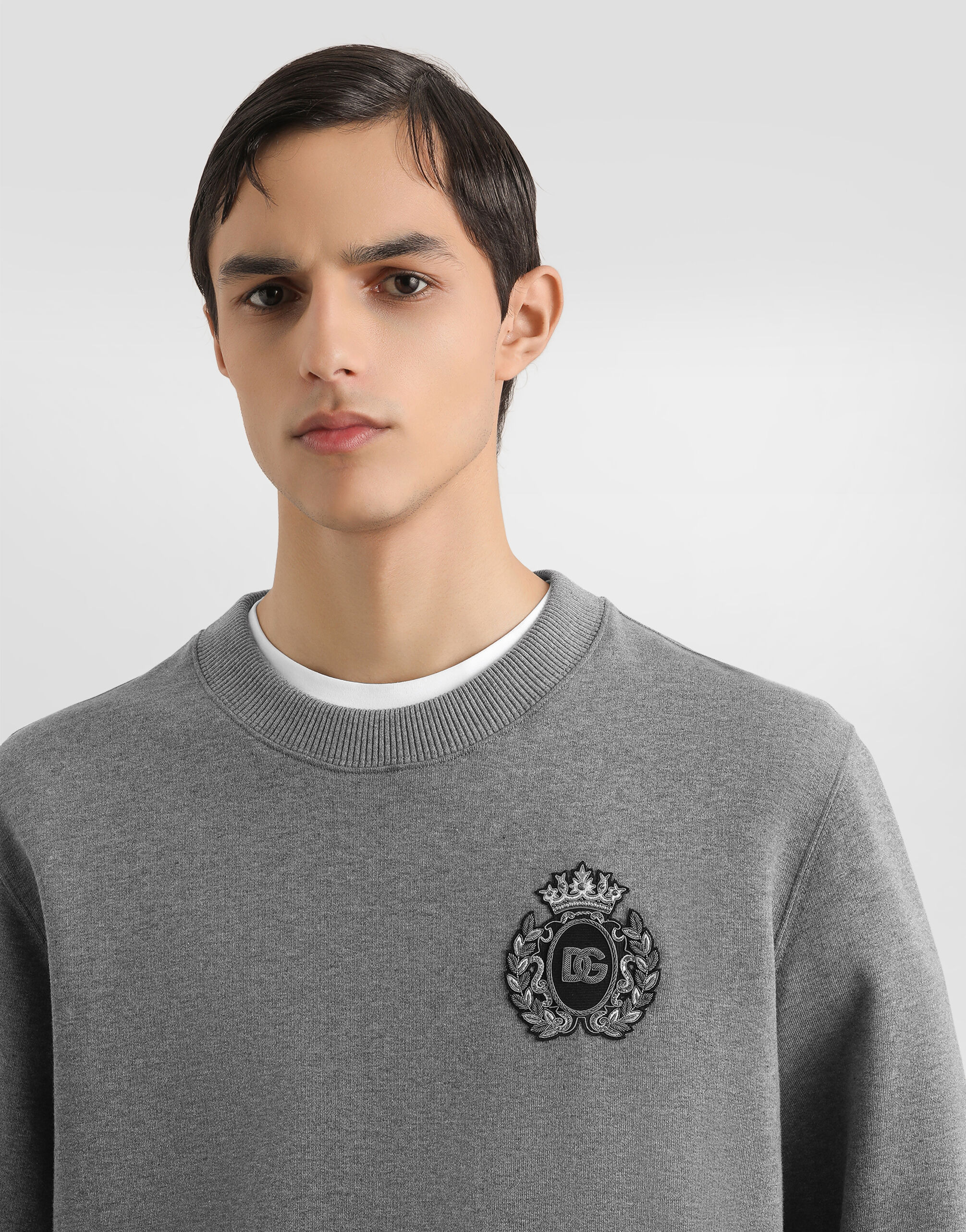 Sweatshirt with heraldic patch - 4
