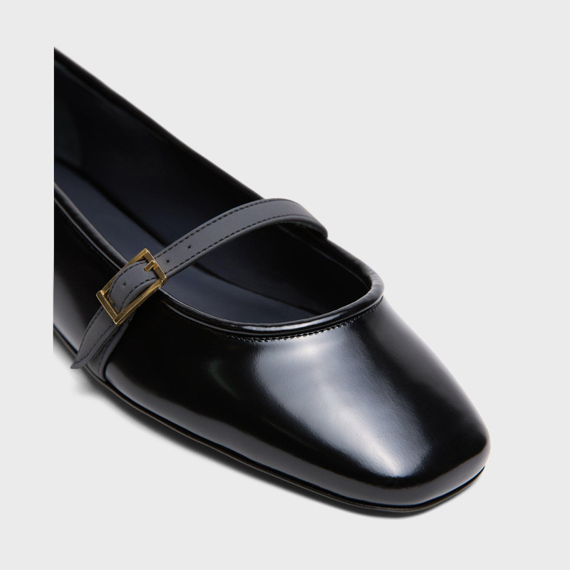 Leather Ballerina Flat 6