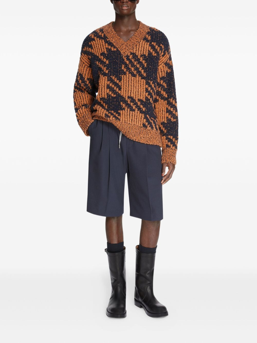 houndstooth v-neck sweater - 2