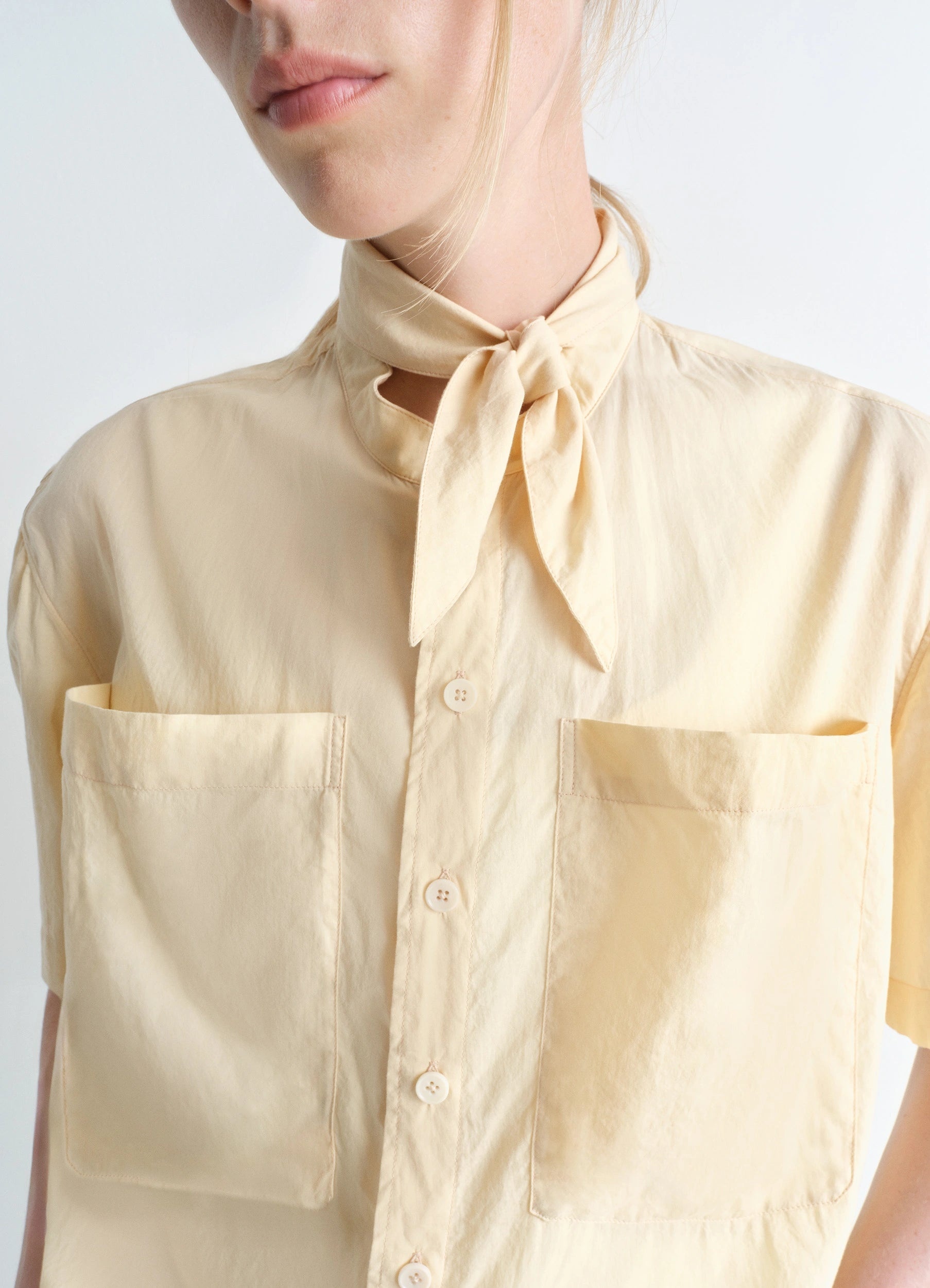 【関税込み】LEMAIRE グレー Foulard 半袖Tシャツ LEMAIRE Gray Short Sleeve Foulard T-shirt Lemaire