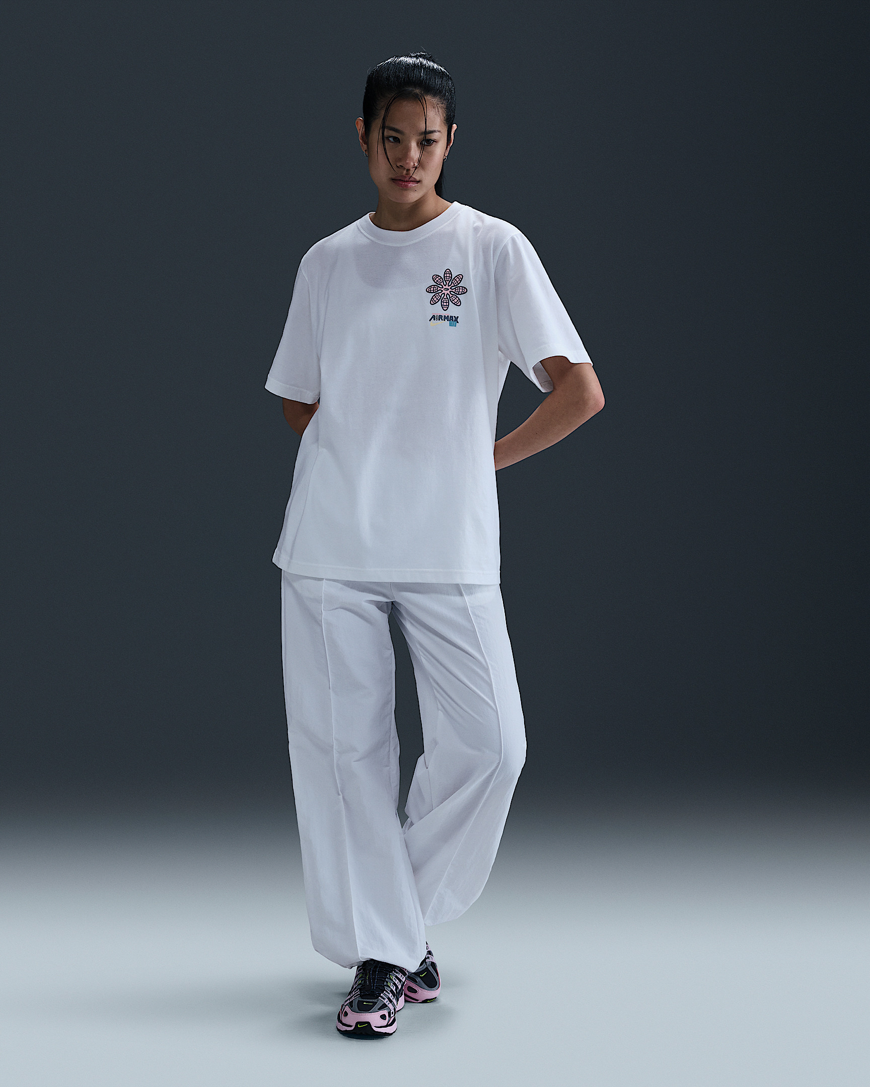 Nike Sportswear Women's Crew-Neck T-Shirt - 4