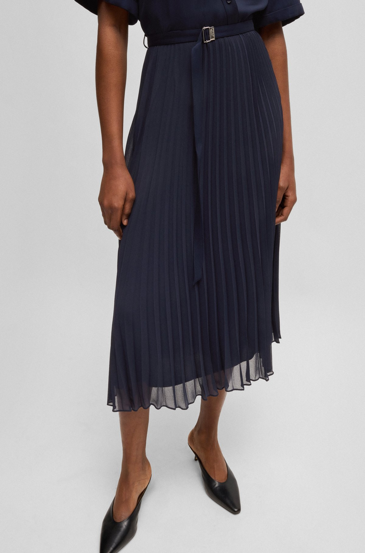 BELTED DRESS WITH PLISSÉ SKIRT - 6