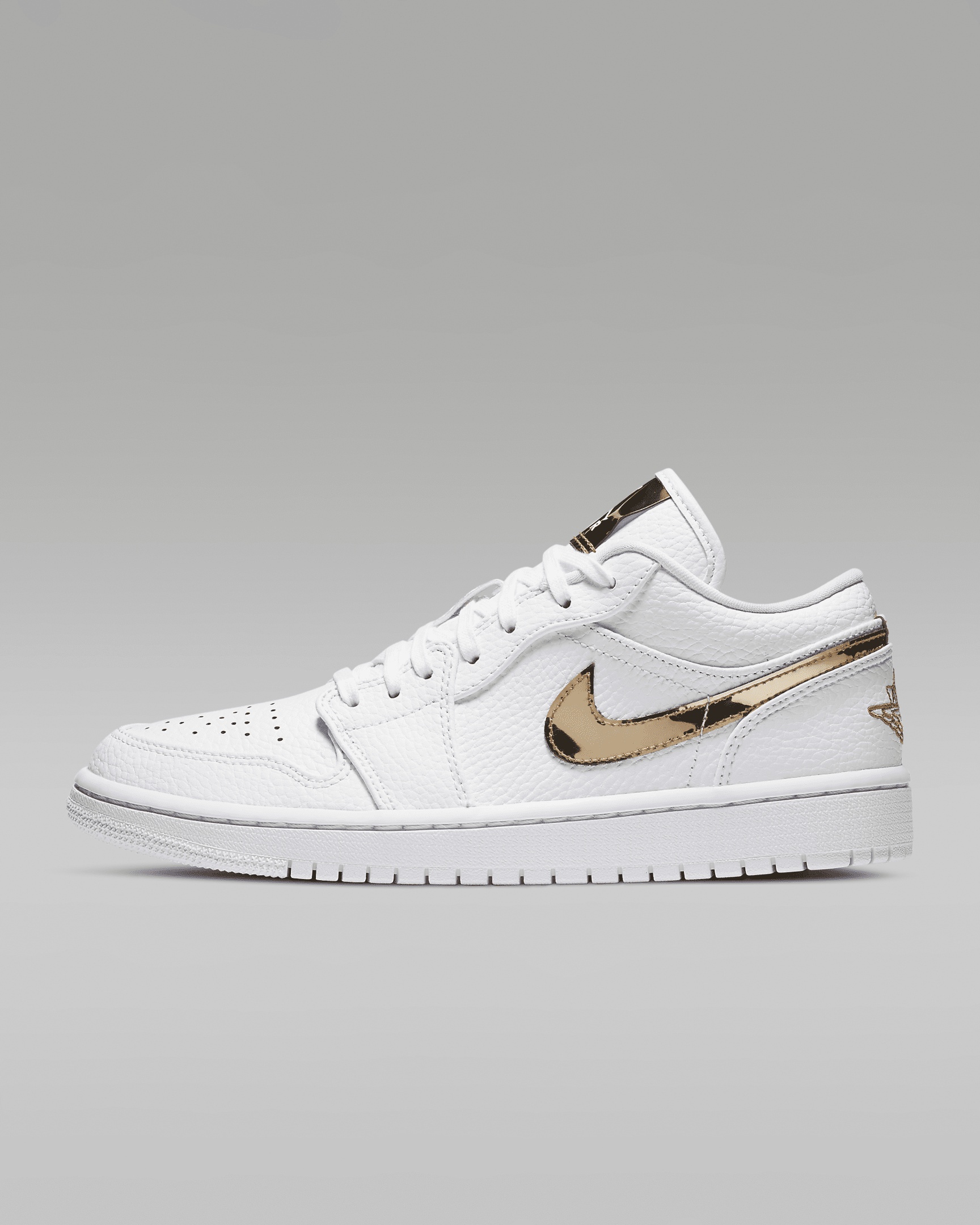 NIKE AIR JORDAN 1 outlets LOW SE WOMEN SHOES