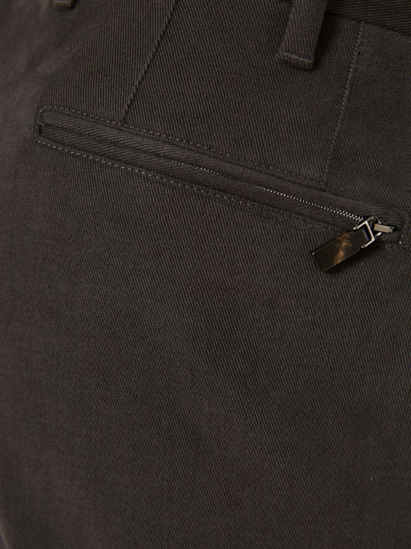 straight-leg trousers 3