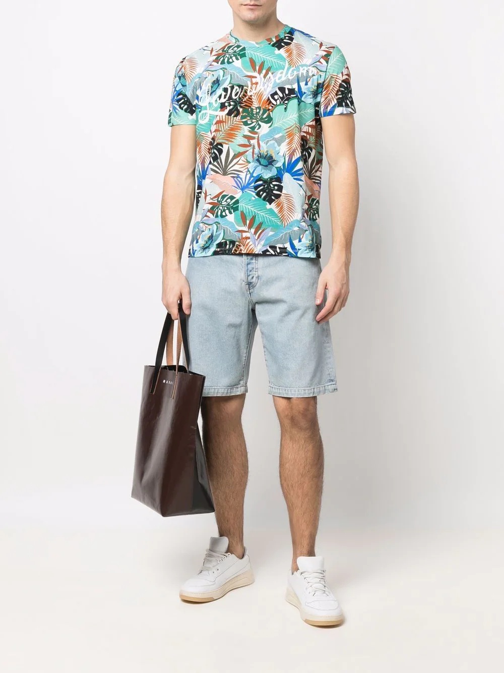 leaf-print short-sleeved T-shirt - 2