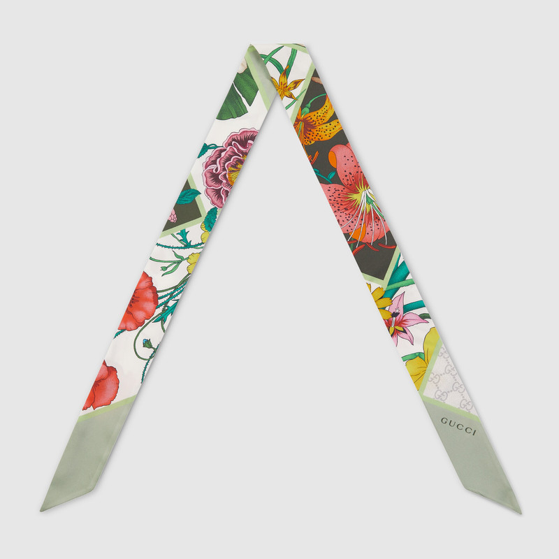 GUCCI Printed silk ribbon outlook