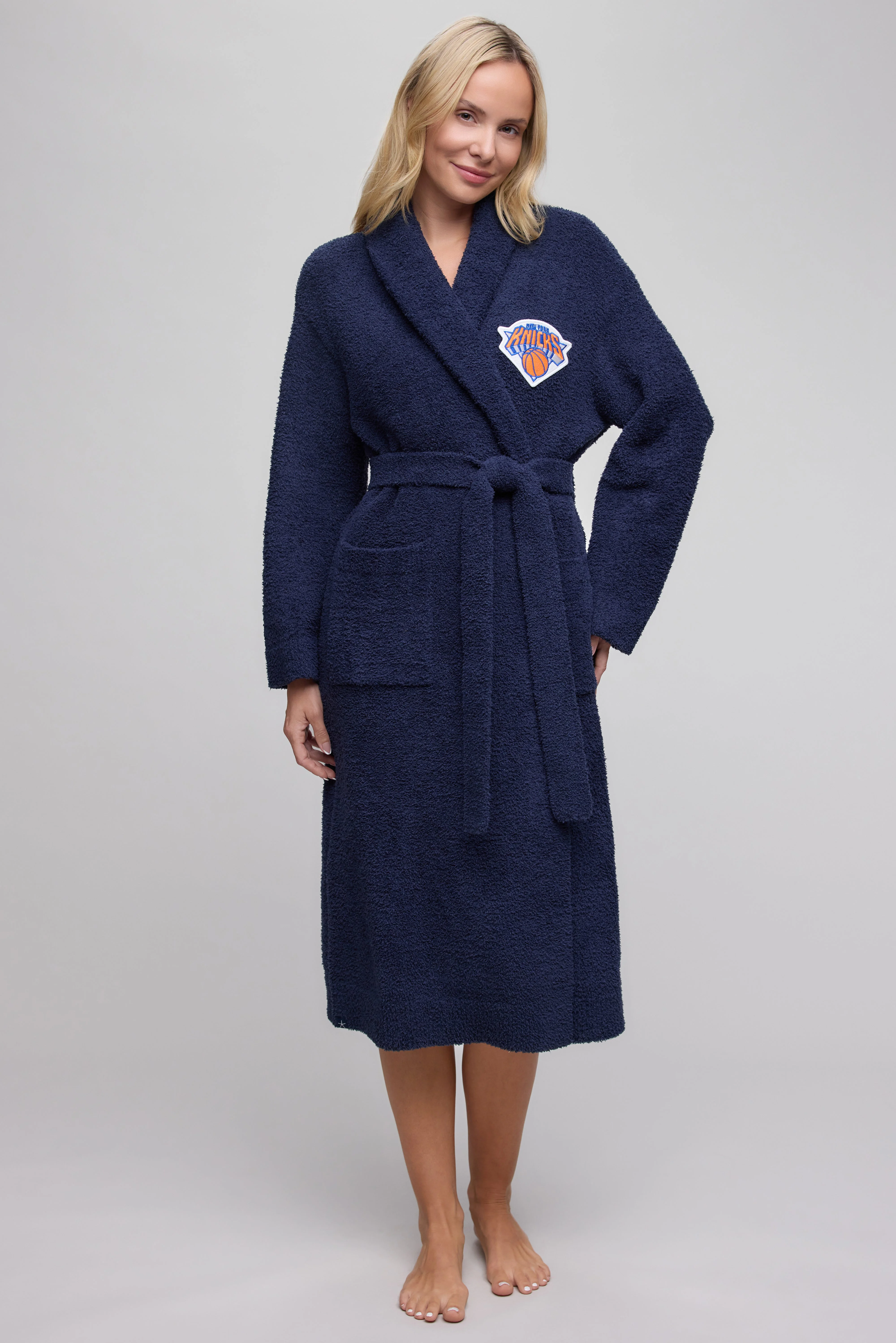 CozyChic® New York Knicks™ Unisex Robe - 1