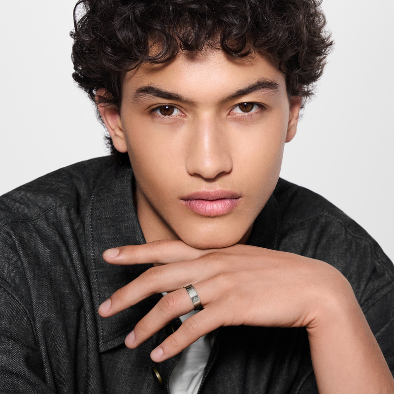 LV Mosaic Thin Ring 3