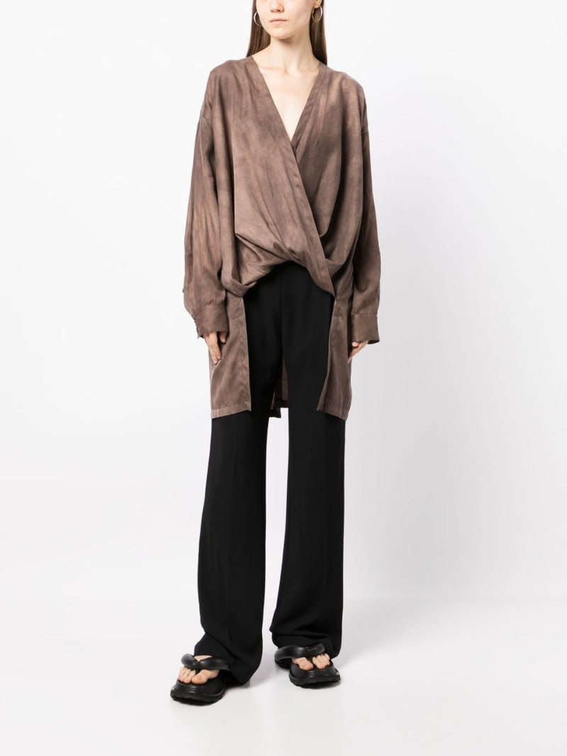 UMA WANG V-neck asymmetric blouse outlook