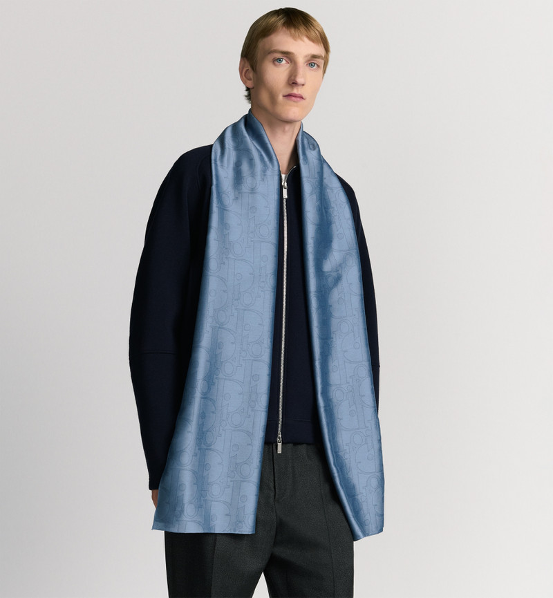 Dior Gravity Stole 6
