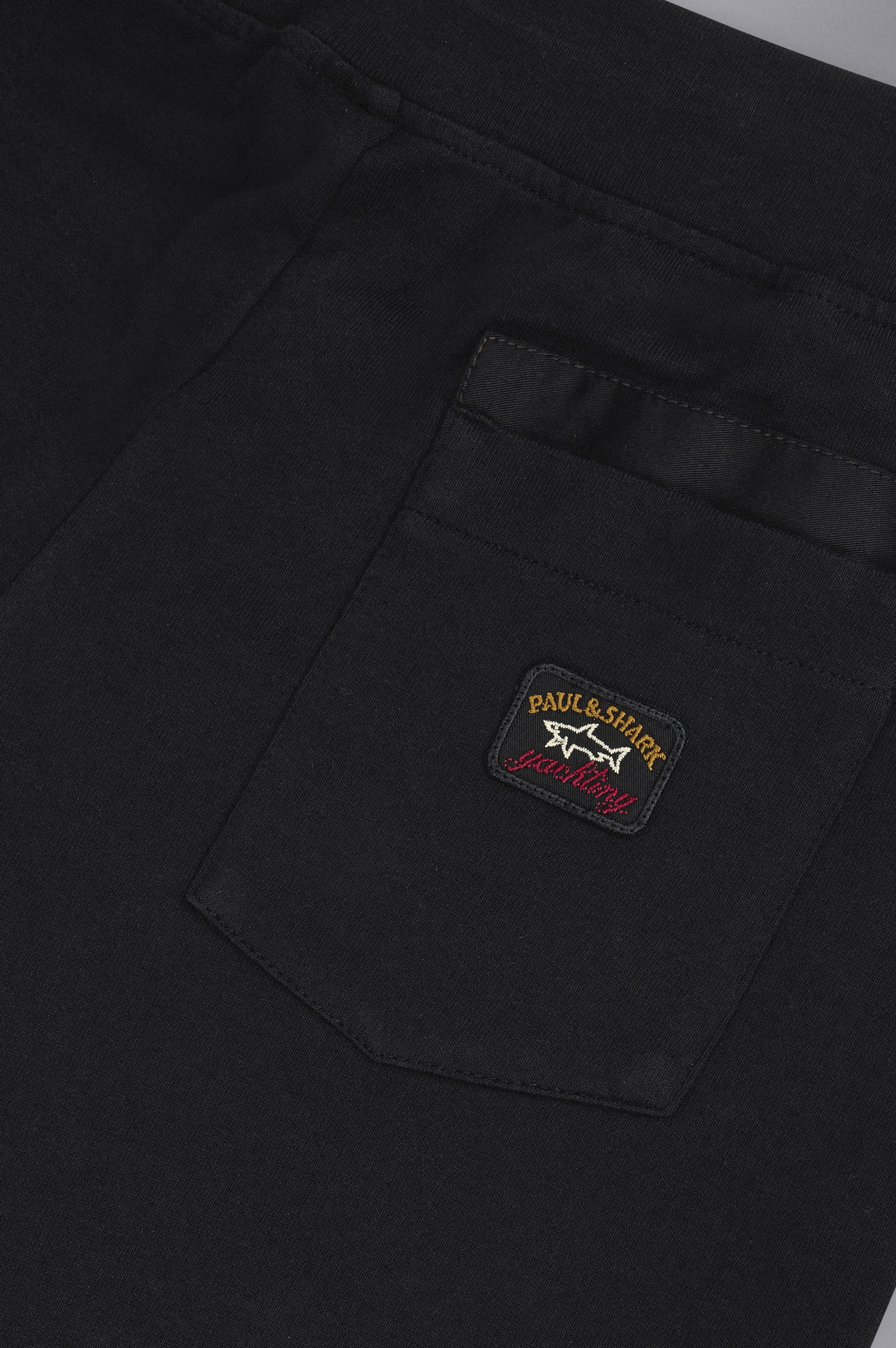 COTTON BERMUDA WITH ICONIC BADGE - 5