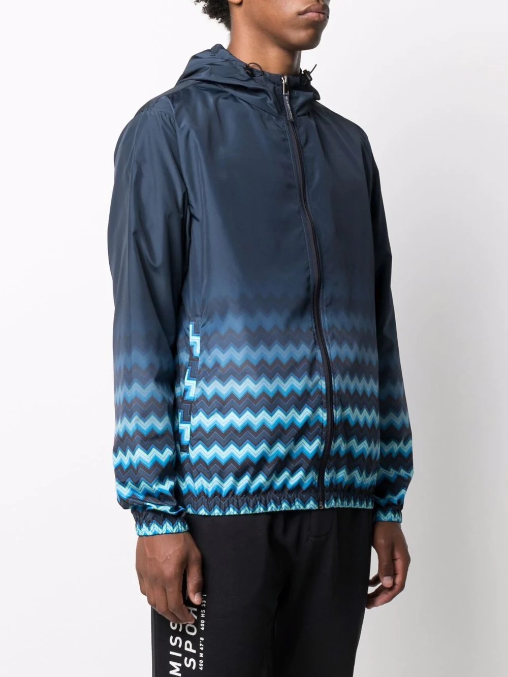 faded zig-zag print windbreaker - 3