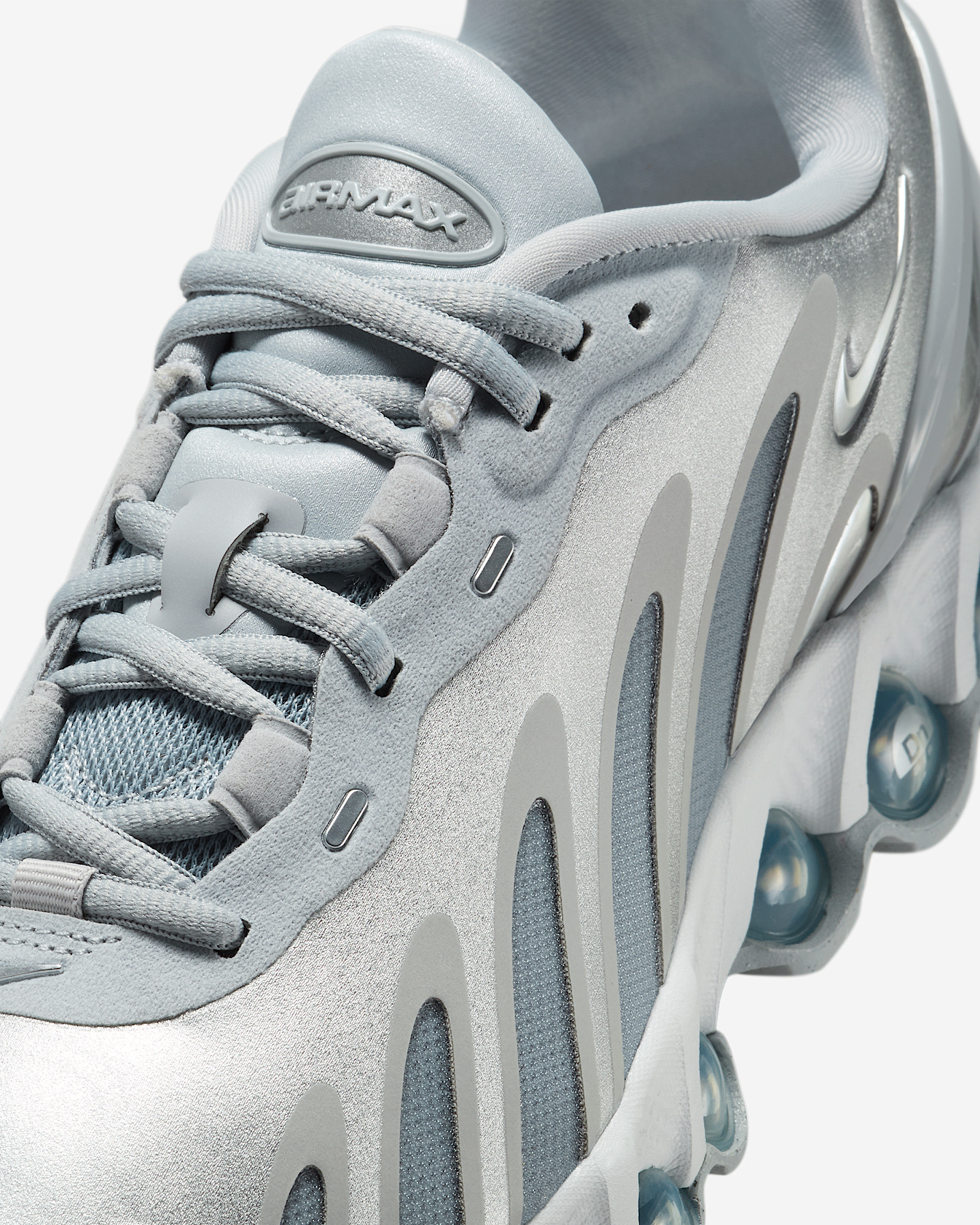 Nike Air Max Dn8 Women's Shoes - 7