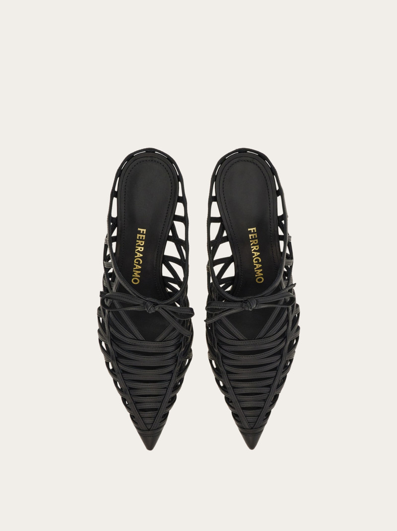 FERRAGAMO S-shaped heel mule outlook